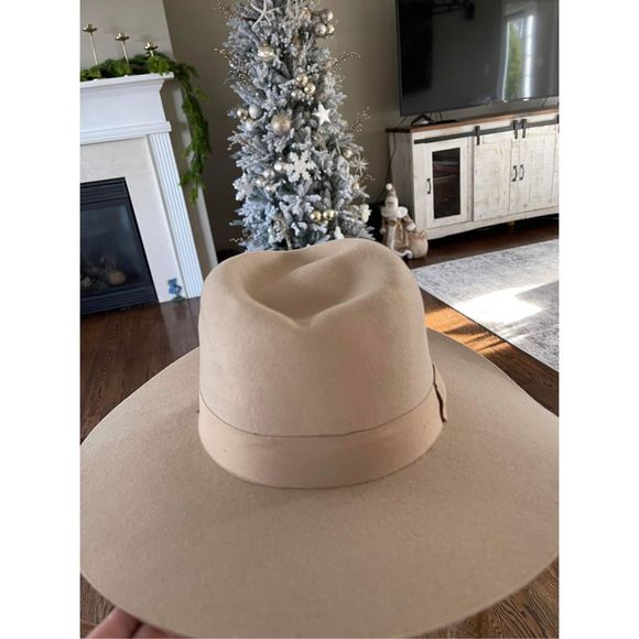 New Lila Beige Wool Wide-Brim Fedora Hat One Size